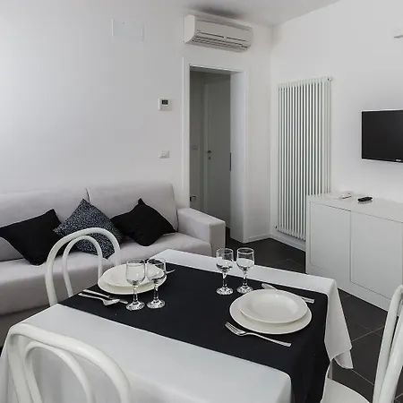 Giardino 4* ريتشيوني