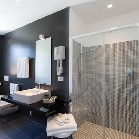 Giardino شقة فندقية ريتشيوني